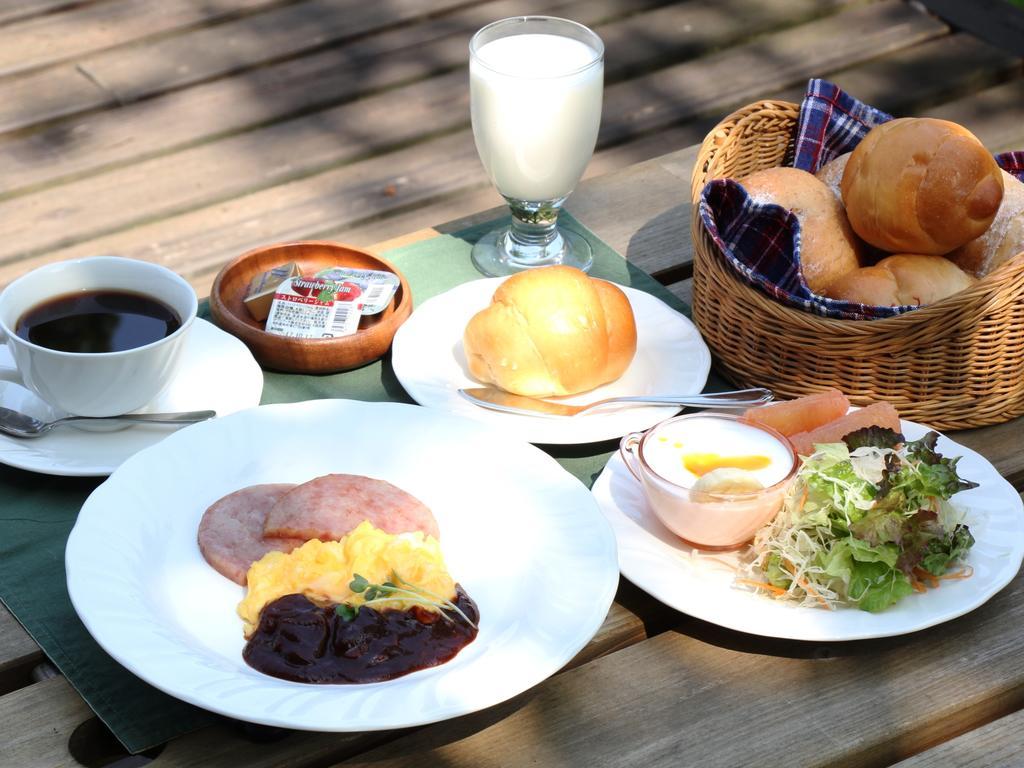 Pension Morinokaze Hakuba Buitenkant foto